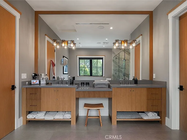 4365 N Kraft Ave — Photo 27