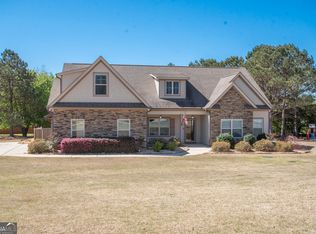 39 Chatham Ct, Williamson, GA 30292