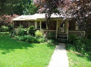 165 Cumberland View Dr, Oak Ridge, TN 37830