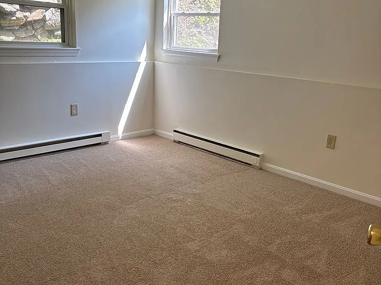 High Ridge Apartments - Two Bedroom One Bath Apartments - Heat & Hot Water Included — Photo 13