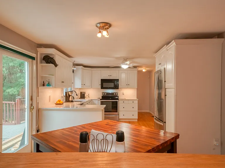 7 Magnolia Dr — Photo 35