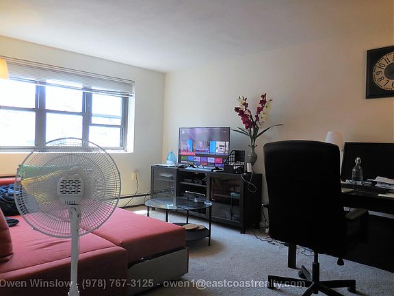 2nd image of 39 Shepard St #1S5