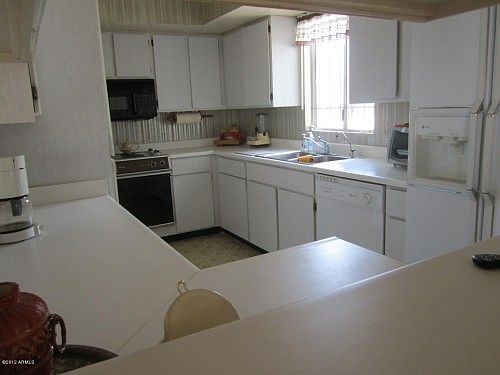 3rd image of 25415 S Truro Dr