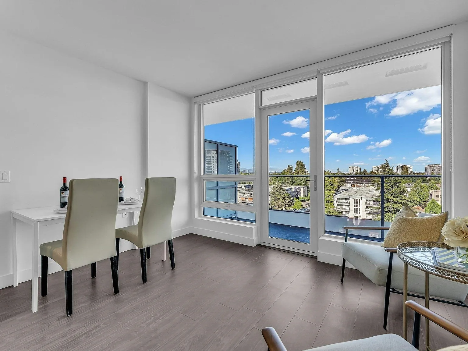 Studio, 425 sqft, $2,000 — Photo 4