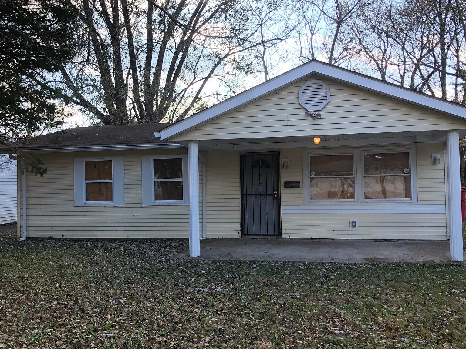 19 Drexel Dr photo 1