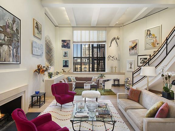 2nd image of 15 W 67th St #6MW