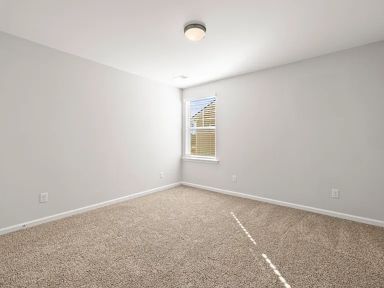 139 Classic Dr — Photo 25