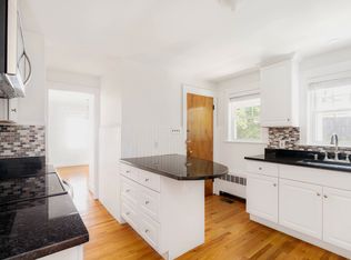 8 Mangano Ct #6, Watertown, MA 02472