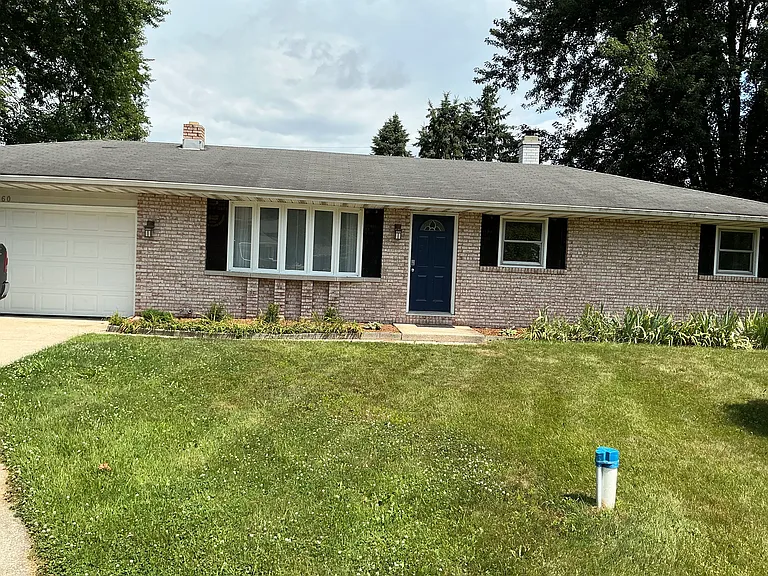 52160 Wayne Ct N — Photo 1