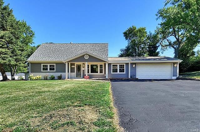 1st image of 10921 Saint Francis Ln