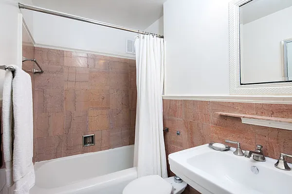 Sold by Compass | media 17