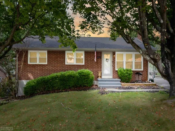 1225 Elm St, Christiansburg, VA 24073
