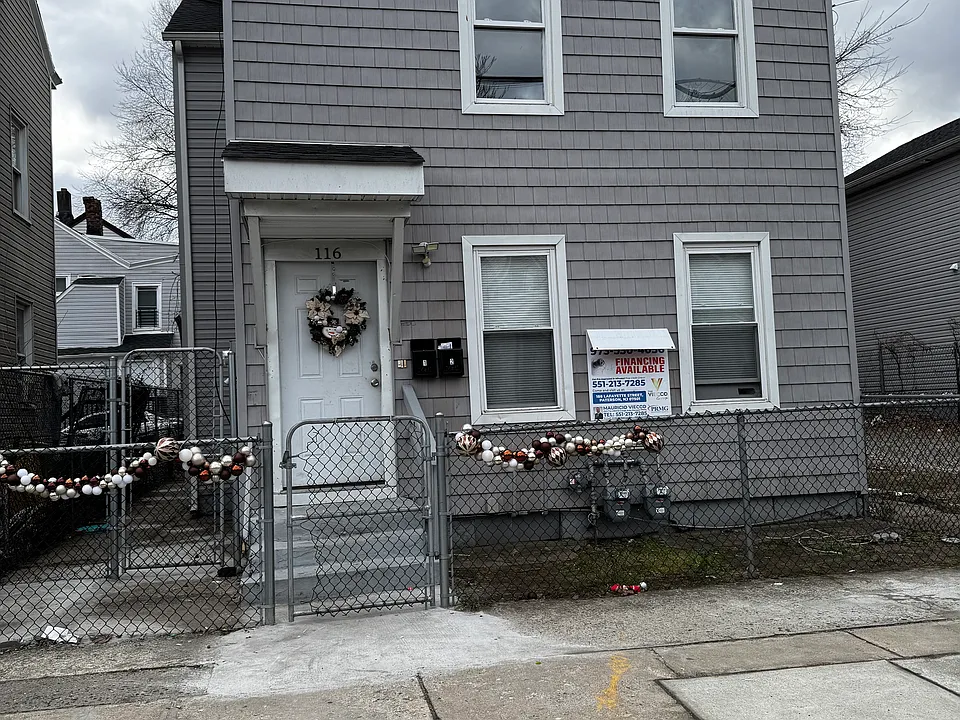 116 E Holsman St #2