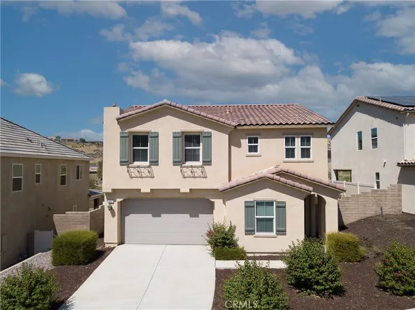 24607 Acadia Dr, Corona, CA 92883