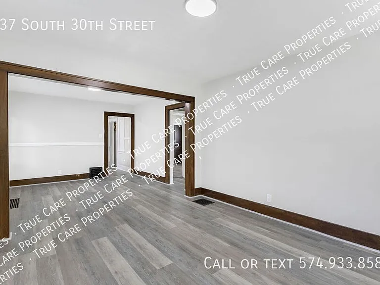 737 S 30th St — Photo 5