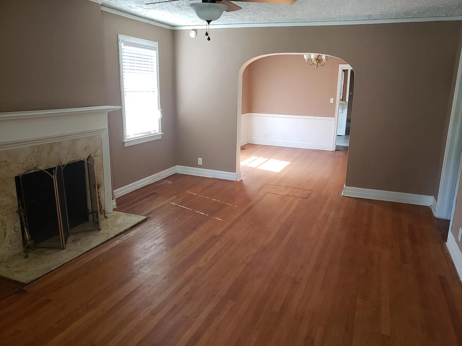 3 bed, 1801 sqft, $1,175 — Photo 2