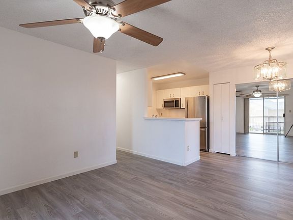4th image of 94-870 Lumiauau St APT E205