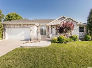 65 W 850 S, Centerville, UT 84014