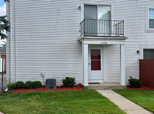 42486 Saratoga Rd, Canton, MI 48187