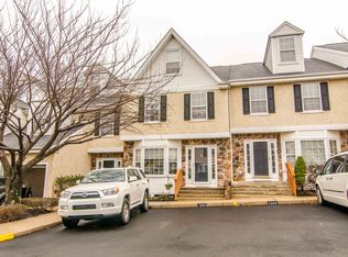 1203 Coventry Pointe Ln, Pottstown, PA 19465