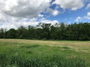 L1 Willow Cir, Sullivan, WI 53178