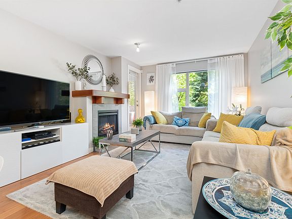 2nd image of 625 Park Cres #208