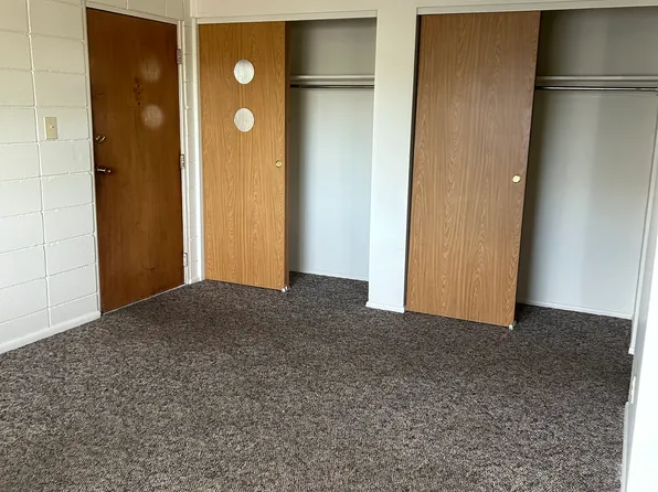 12 Waller Ave APT 8, Vandalia, OH 45377