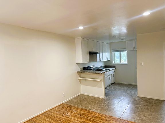 4th image of 10234 Silverton Ave APT 7