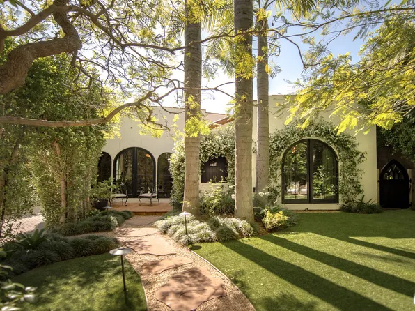 819 N La Jolla Ave, Los Angeles, CA 90046