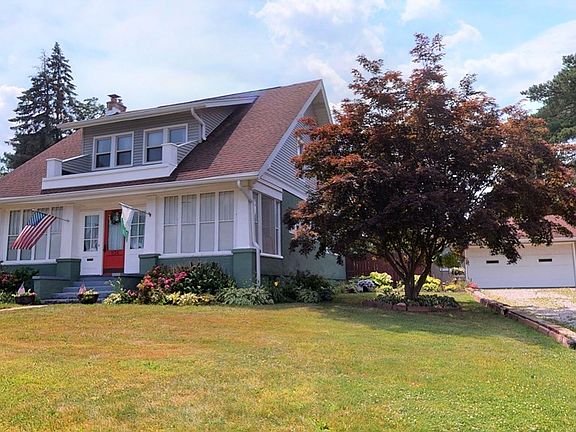 3rd image of 234 Parkside Dr
