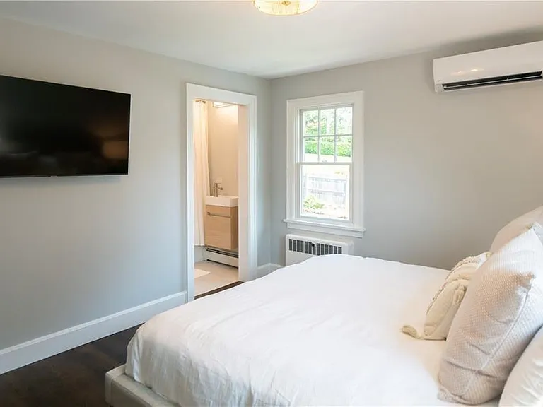 118 Ruggles Ave #101 — Photo 35