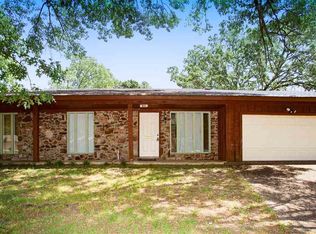 611 Choctaw Cir, Little Rock, AR 72205