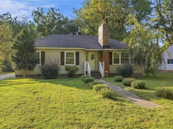 5208 W Norfolk Rd, Portsmouth, VA 23703