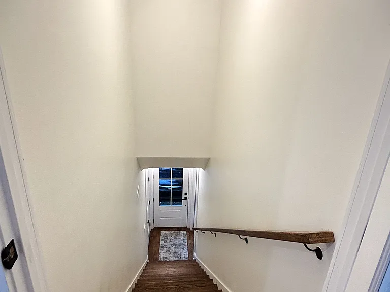 Tanglewood Dr SE — Photo 9