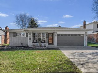 7264 Irongate Rd, Canton, MI 48187