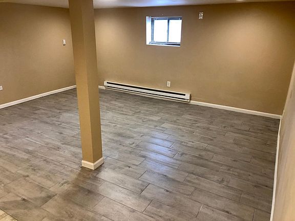 2nd image of 2652 W Thorndale Ave