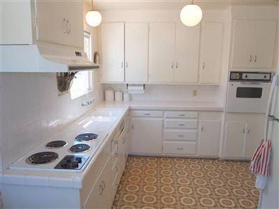 5th image of 5413 Aileen Way