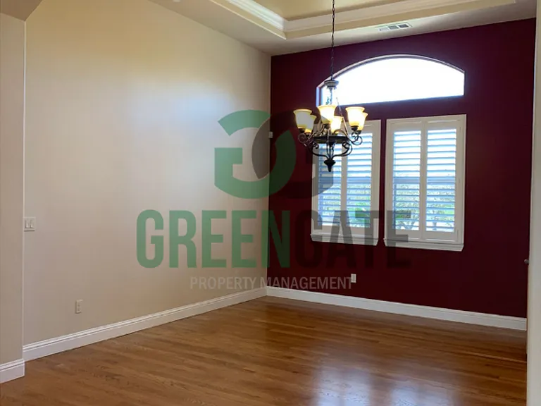 11164 Carrolton Rd — Photo 8