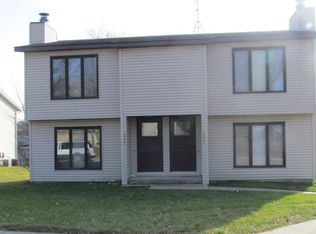 2535 Ellis View Ct NW, Cedar Rapids, IA 52405