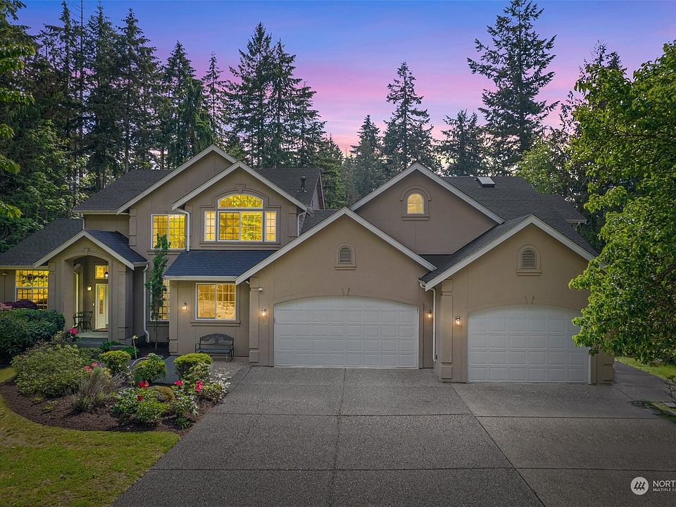 1st image of 2216 39th Street SE