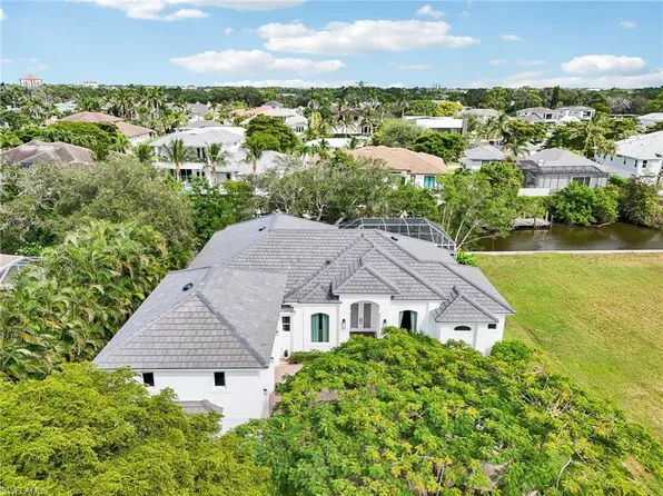 5106 Seahorse AVE, NAPLES, FL 34103