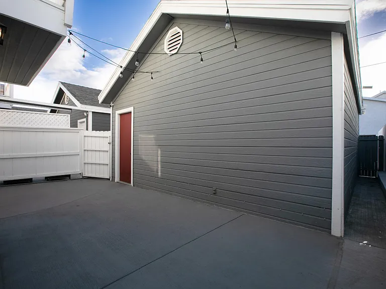14929 Grevillea Ave — Photo 26