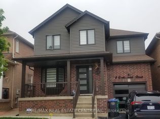 4 Continental Rd W, Brampton, ON L7A 2H5