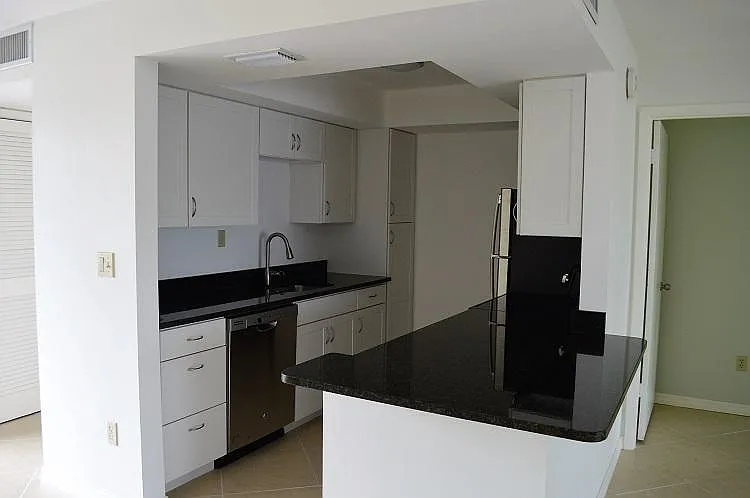 2283 NW 22nd Ave #104 — Photo 3