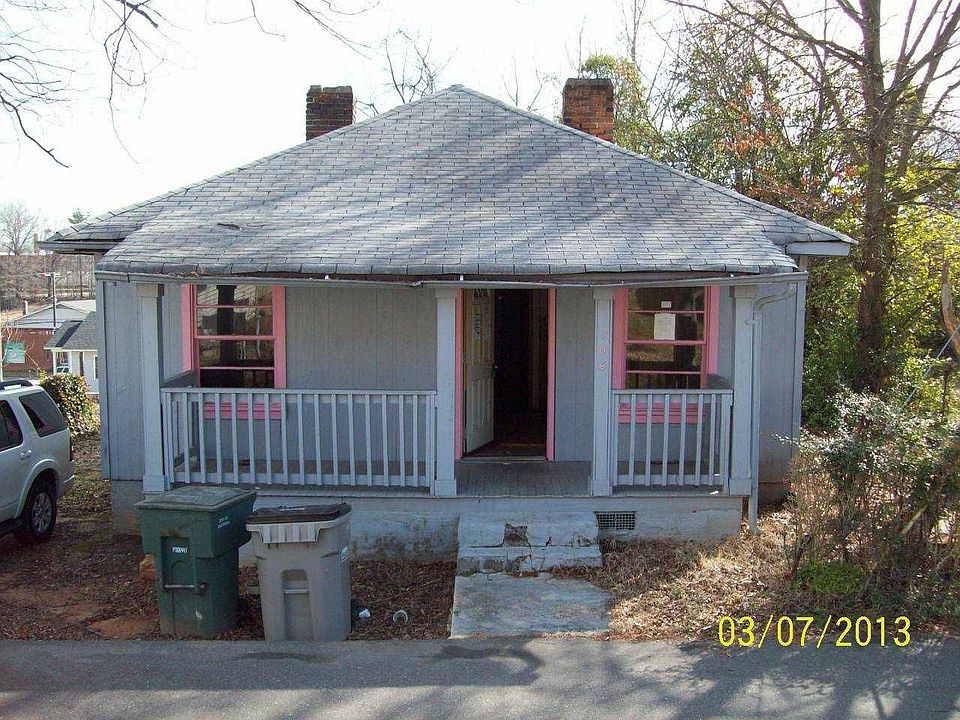 1st image of 706 N Logan St