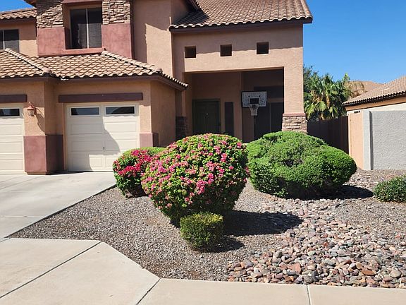 3rd image of 2440 E Jade Dr