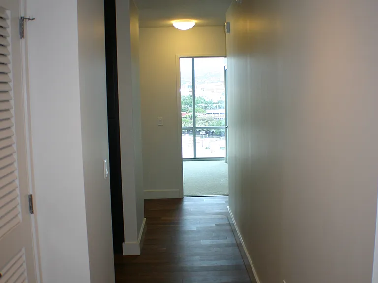 1189 Waimanu St #11 — Photo 18