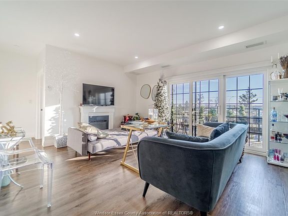 2nd image of 3817 Howard Ave #415