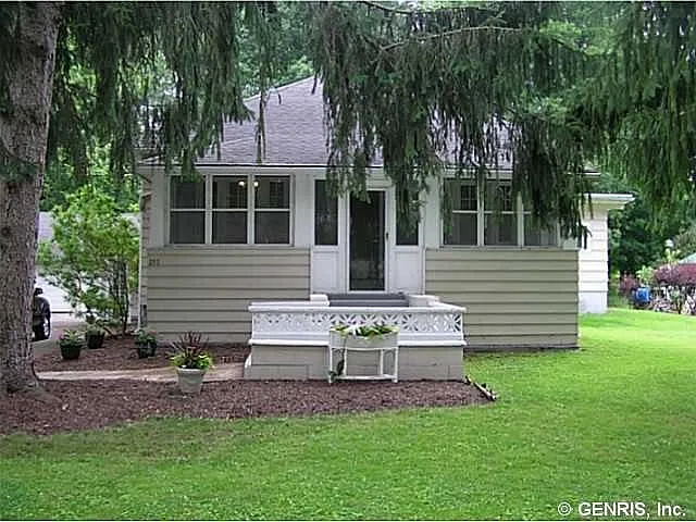 251 Norman Rd — Photo 1