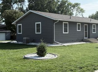 222 19th St SW, Huron, SD 57350